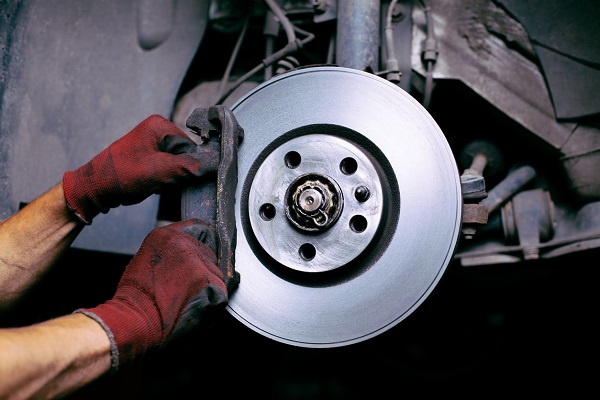 How to fix squeaky brakes
